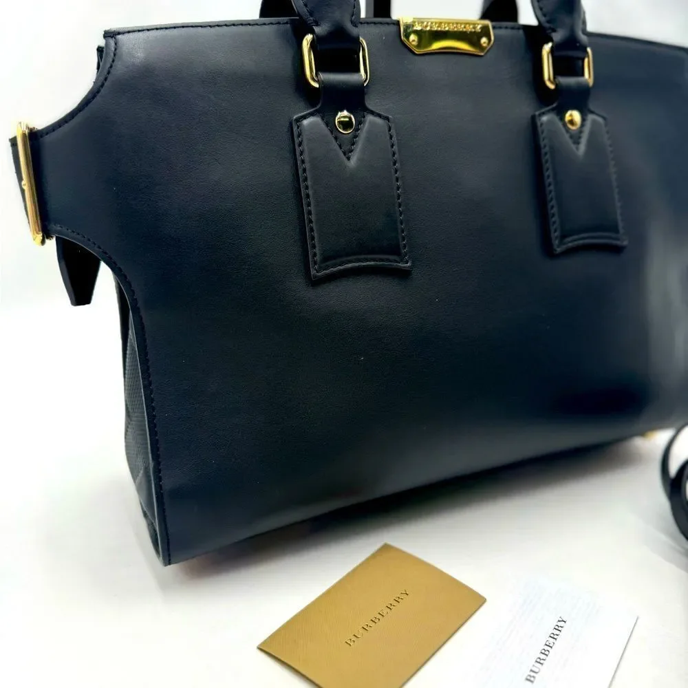 Auth Burberry Black Matte Leather Clifton Convertible 2way Handbag Purse